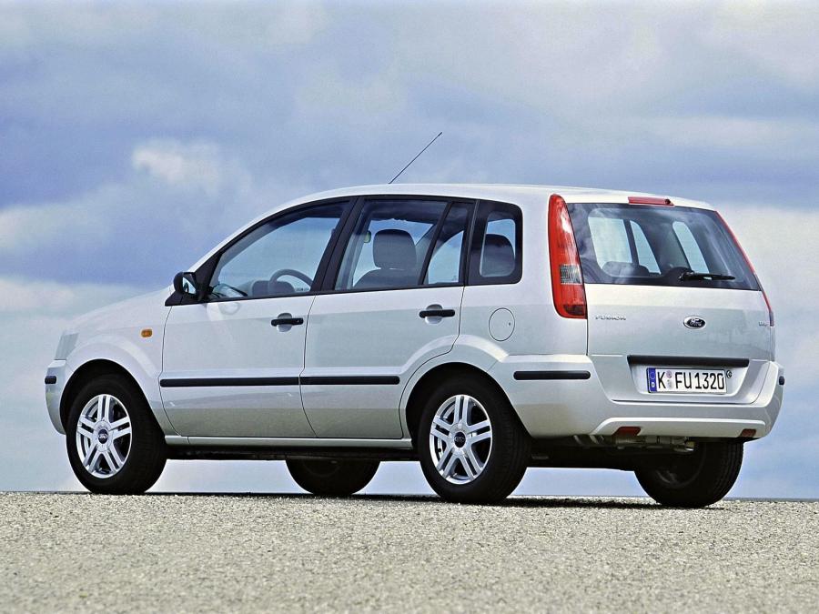  Ford Fusion 2002 года  (фото 22 из 30)